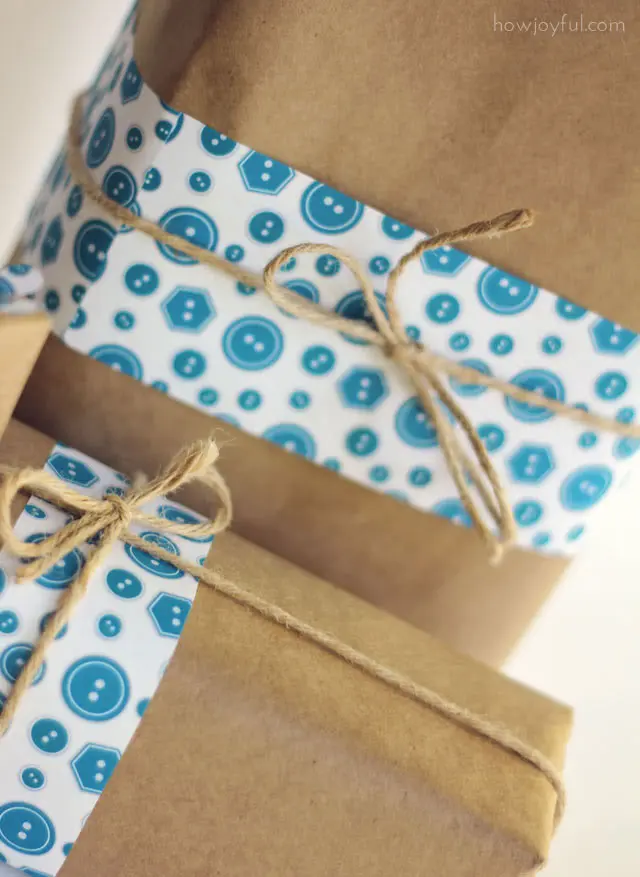 buttons paper