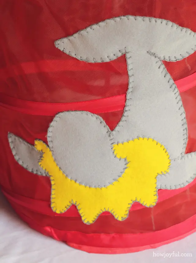 adding an applique to basket