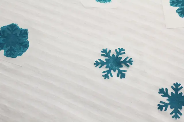 infinity scarf painting