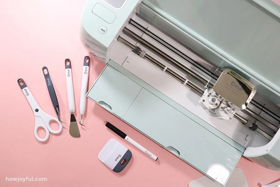 Cricut® Venture™ Machine and Paper Crafting Wide-Format Kit